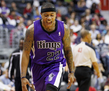 防守端的配 防守端的配